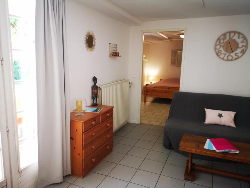 Residence Miro, Gites Avec Piscine Chauffee Et Tennis Les Arcs-sur-Argens Exteriör bild