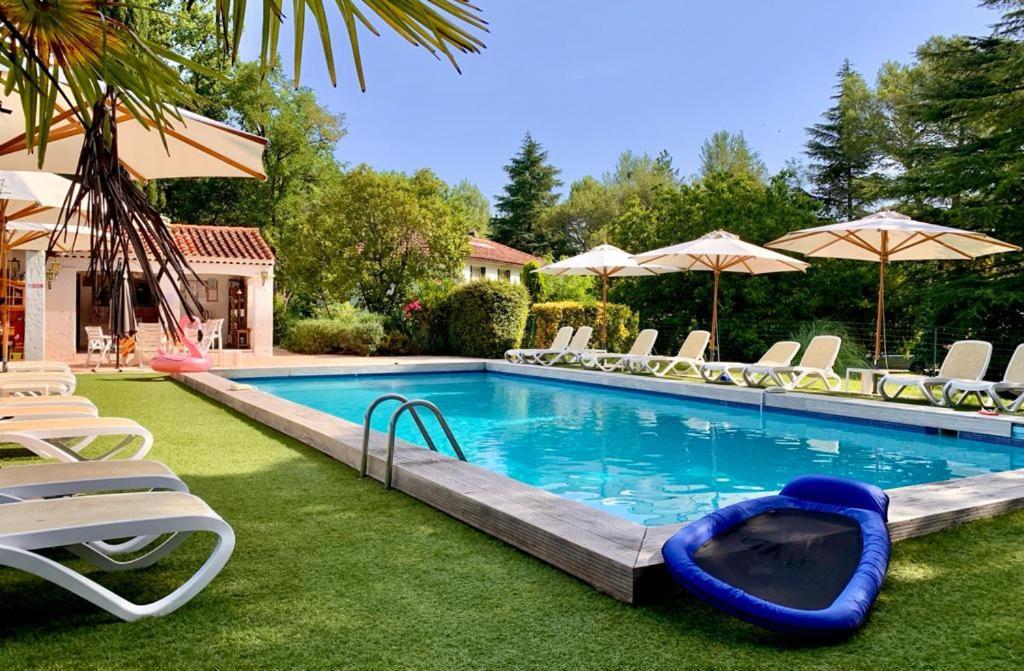 Residence Miro, Gites Avec Piscine Chauffee Et Tennis Les Arcs-sur-Argens Exteriör bild