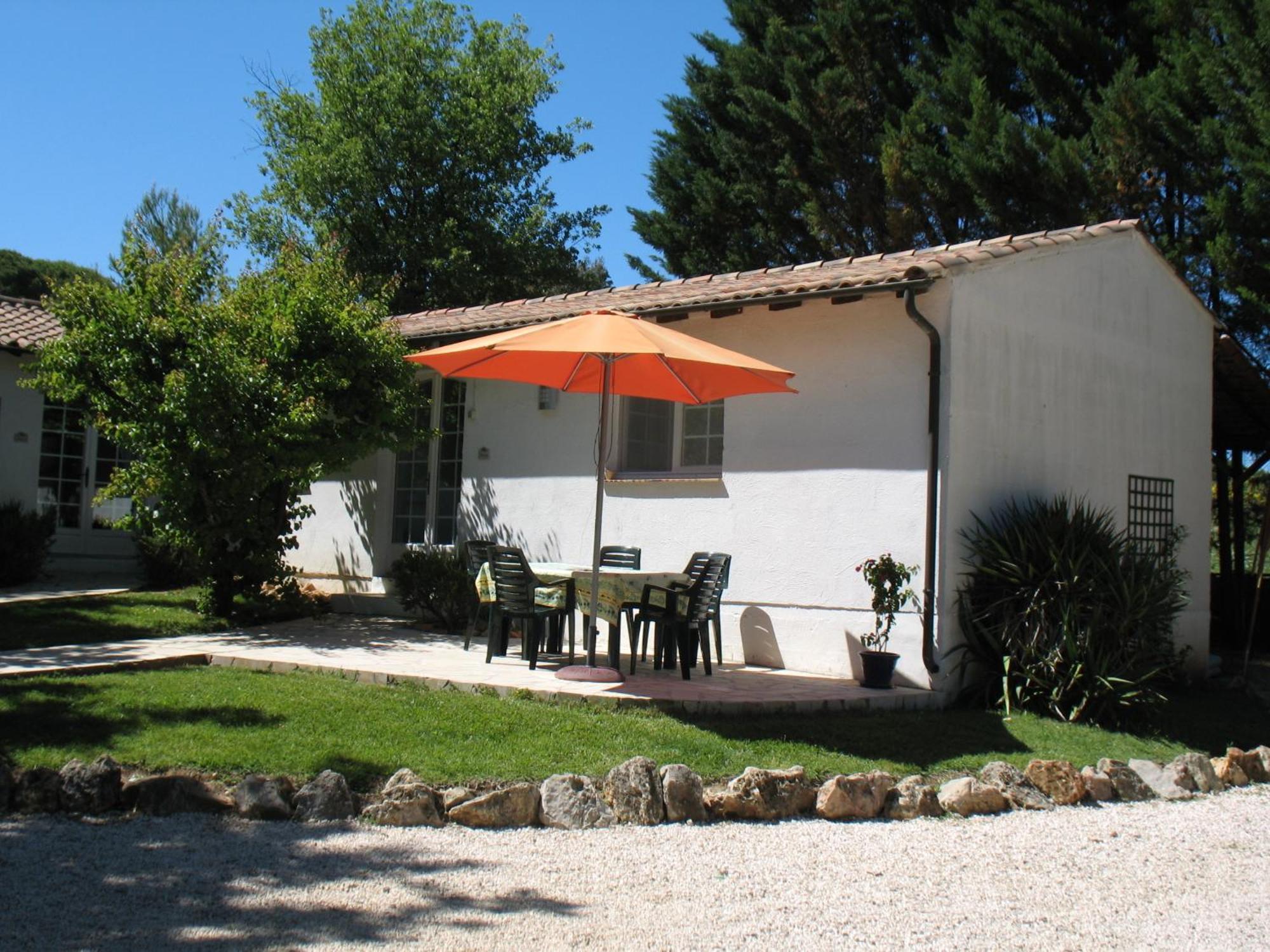 Residence Miro, Gites Avec Piscine Chauffee Et Tennis Les Arcs-sur-Argens Exteriör bild