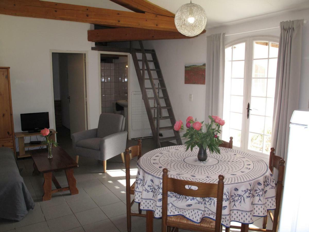 Residence Miro, Gites Avec Piscine Chauffee Et Tennis Les Arcs-sur-Argens Exteriör bild